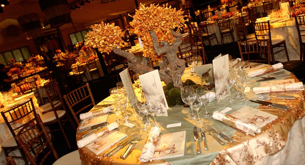 Chinese theme table decor and centerpiece