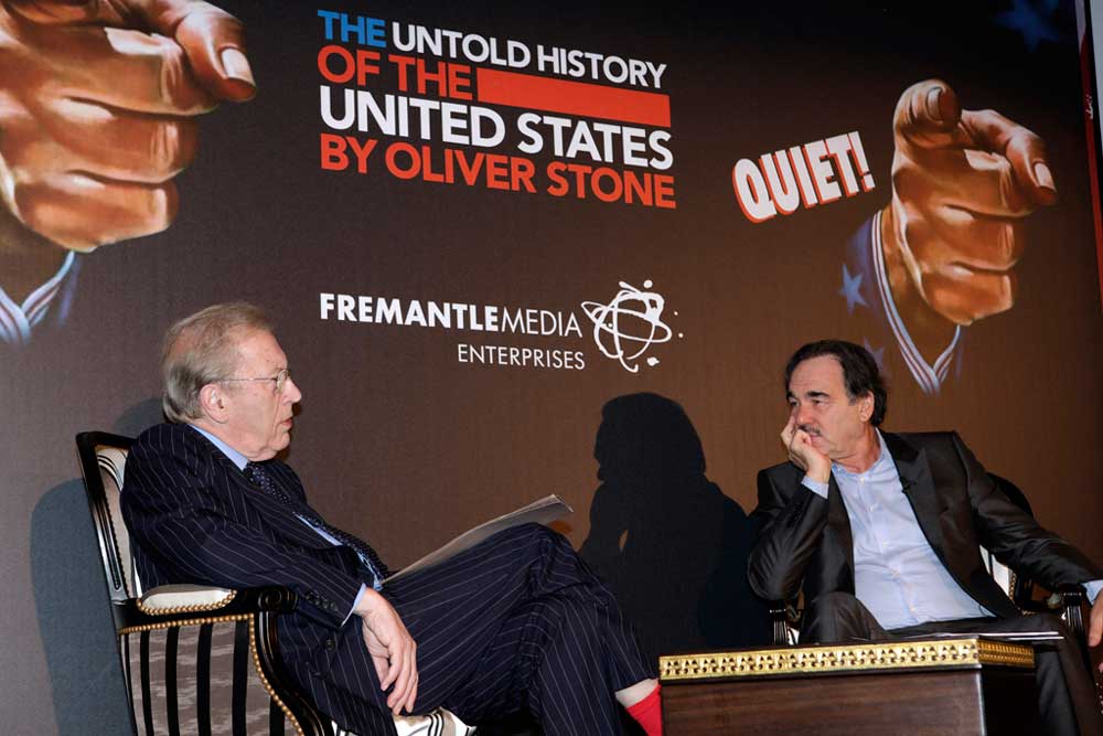 David Frost and Oliver Stons, Untold History of the United States 