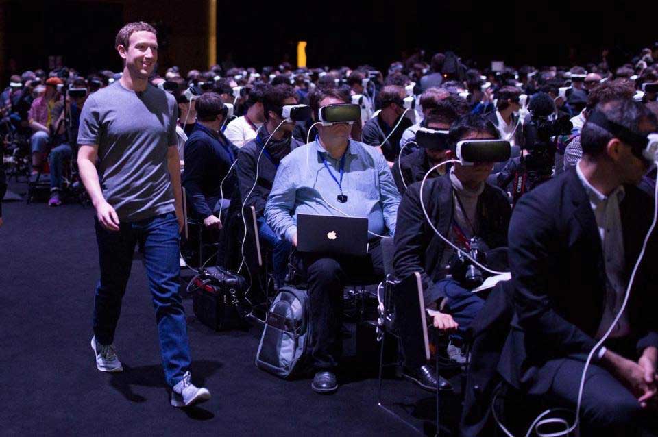 Mark Zuckerberg virtual reality headsets Mobile World Congress