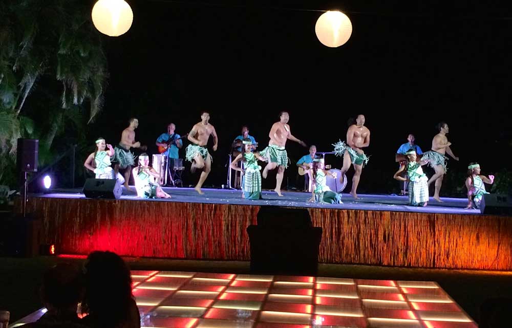 Hawaiian entertainment